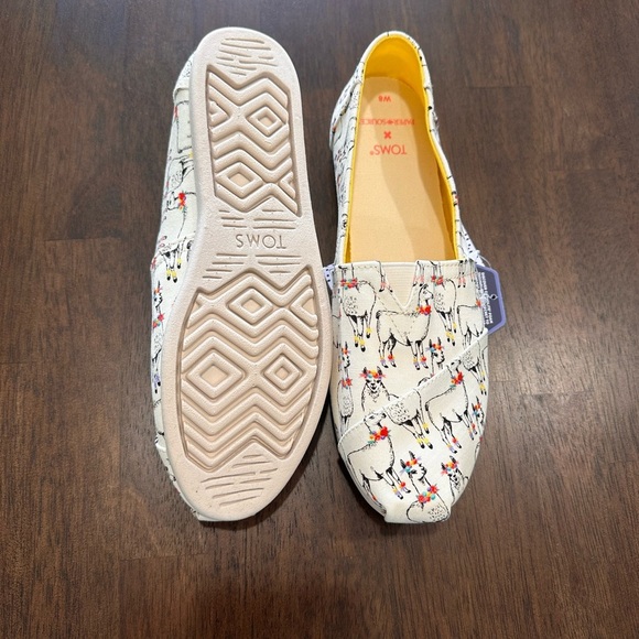 Toms x Paper Source Llama Print Fabric Shoes Size 8 - Picture 8 of 11